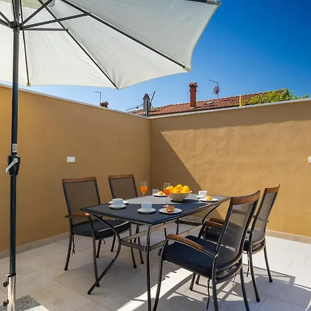 فيلة Beautiful Onit With Outdoor Pool In Vizinada *