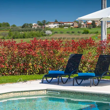 فيلة Beautiful Onit With Outdoor Pool In Vizinada Ferenci