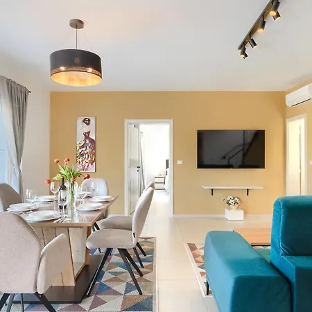 Beautiful Onit With Outdoor Pool In Vizinada Villa